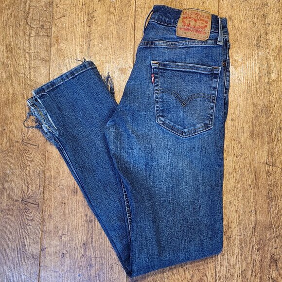 Levi's Other - LEVI'S 511 Men's Slim Fit Jeans - 30 x 32